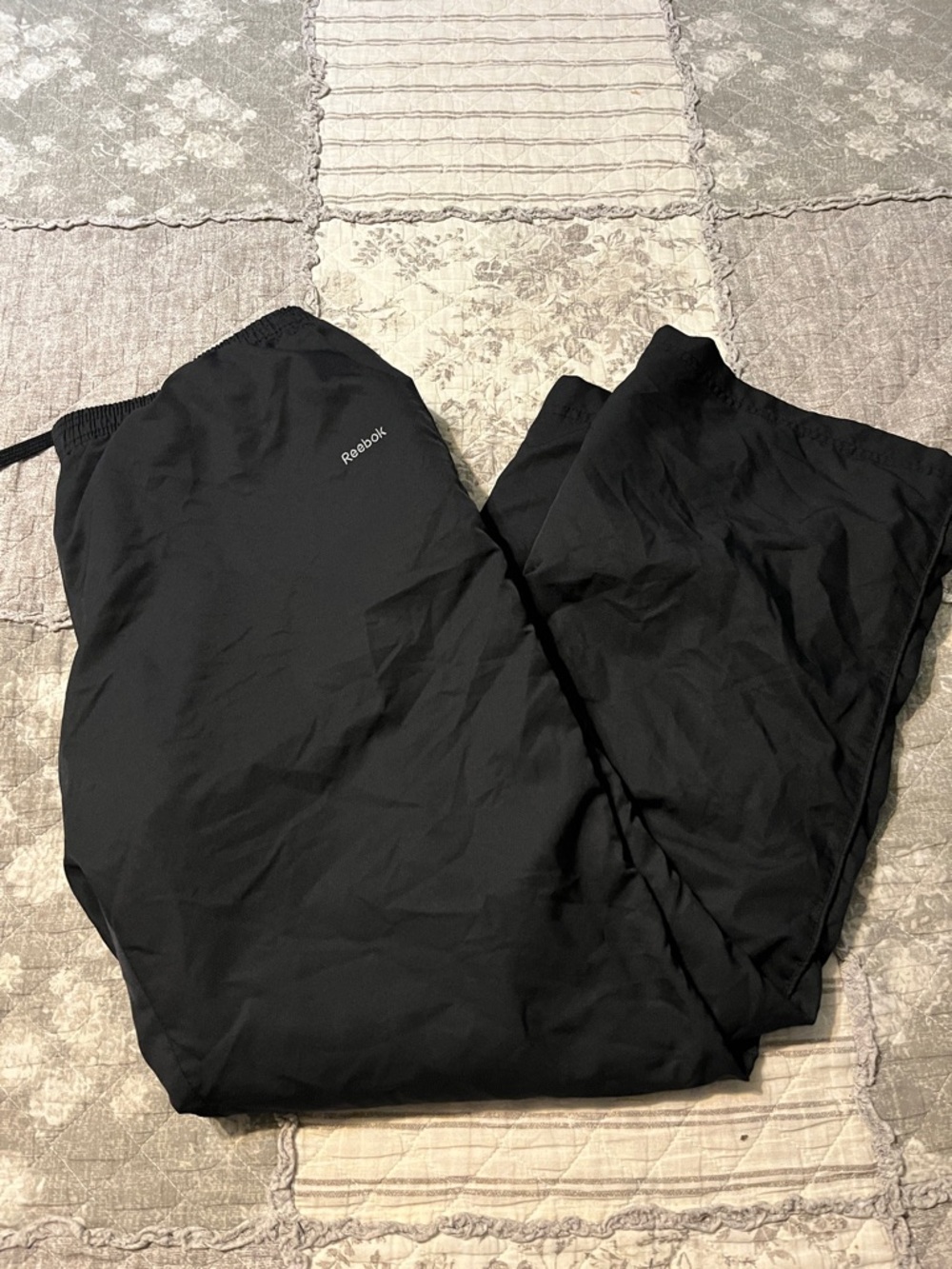 Reebok Men’s Black Jogger Sweatpants